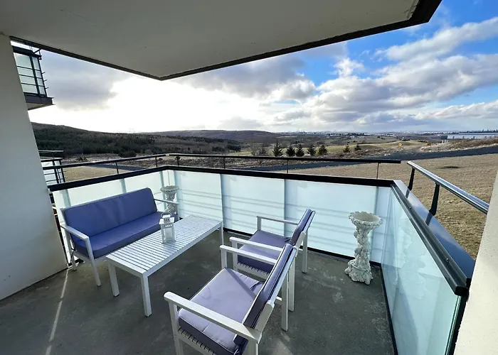Modern 2 Bedroom Apartment In Kopavogur